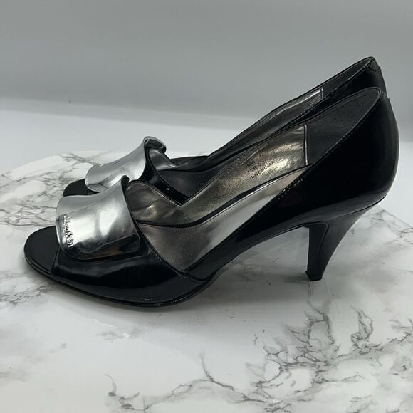 CALVIN KLEIN “Maeve” Black Patent Peep Toe Pump-7M - Picture 3 of 8